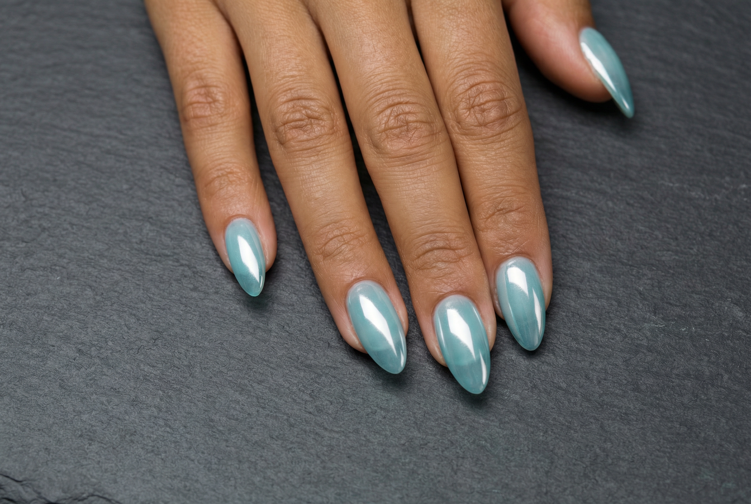 Buz akuası krom jel uzatma tırnak tedavi sonrası aynı açıdan mükemmel dönüşüm